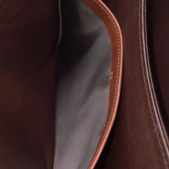 Vintage Gucci GG Hardware Leather Brown Flap Hand Bag W/Dust bag - Picture 8 of 16